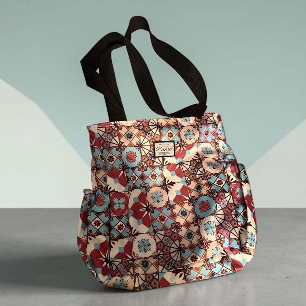 Kamo Business-Casual Patterned Multi-Pocket Tote Bag